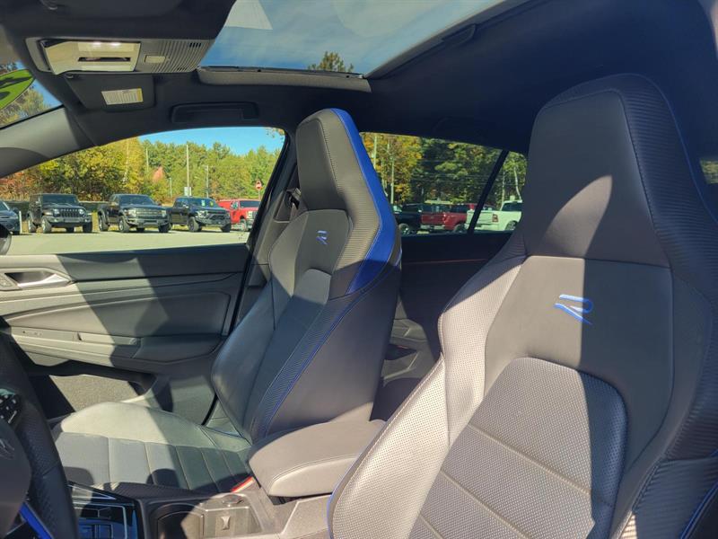 volkswagen Golf R 2024 - 15