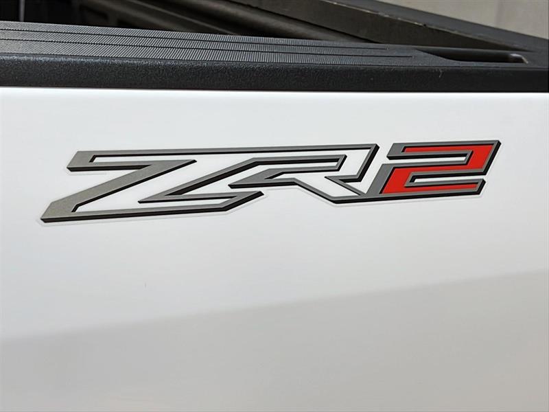 chevrolet Colorado 2022 - 25