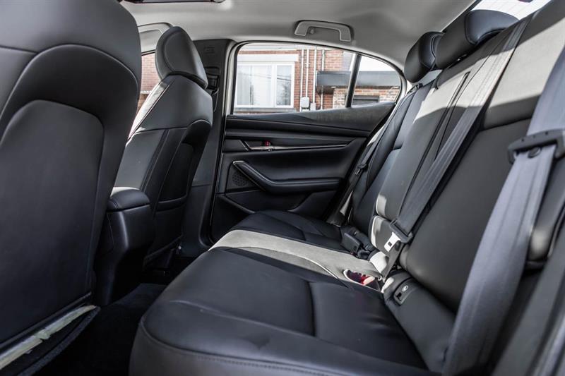 mazda Mazda3 2021 - 31