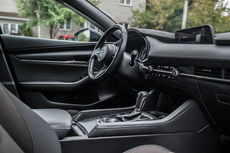 mazda Mazda3 Sport 2023 - 30