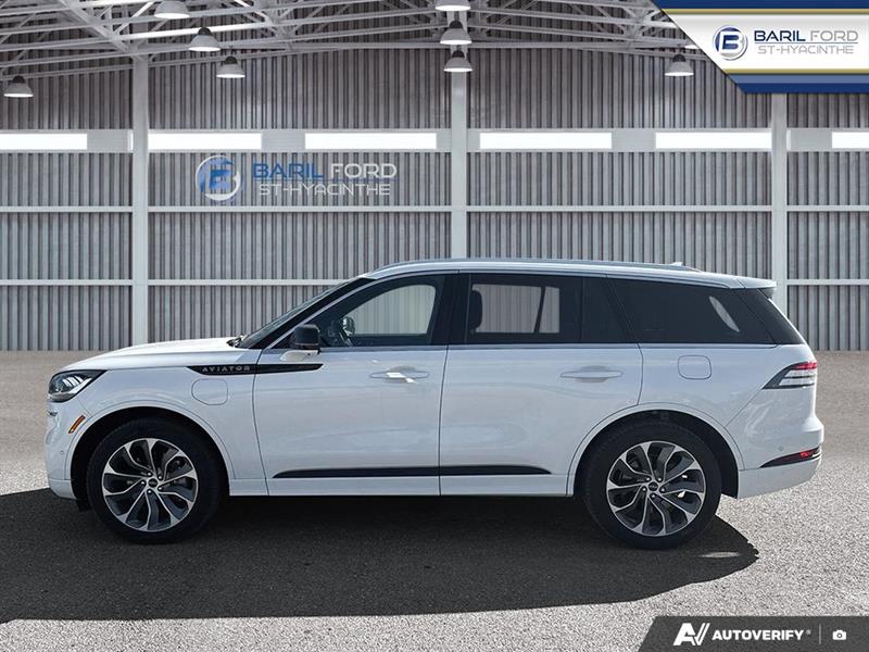 lincoln Aviator 2023 - 3