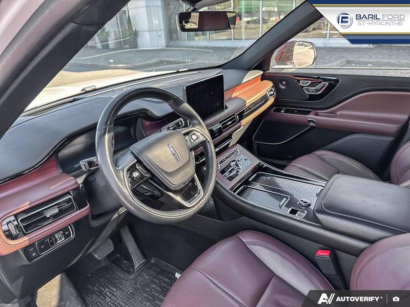 lincoln Aviator 2023 - 12