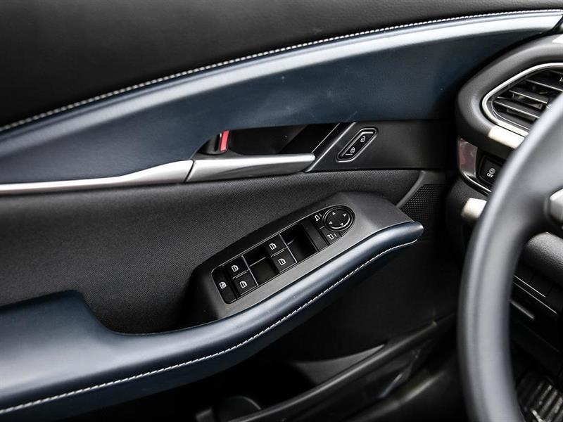 mazda CX-30 2025 - 12