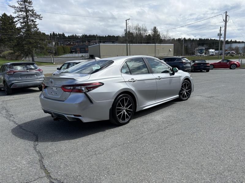 toyota Camry 2021 - 5