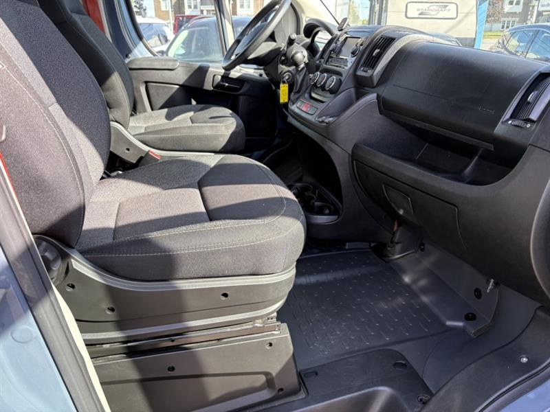 ram ProMaster fourgonnette utilitaire 2021 - 13