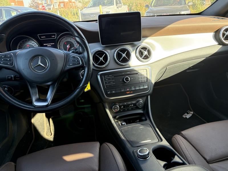 mercedes-benz GLA 2016 - 10