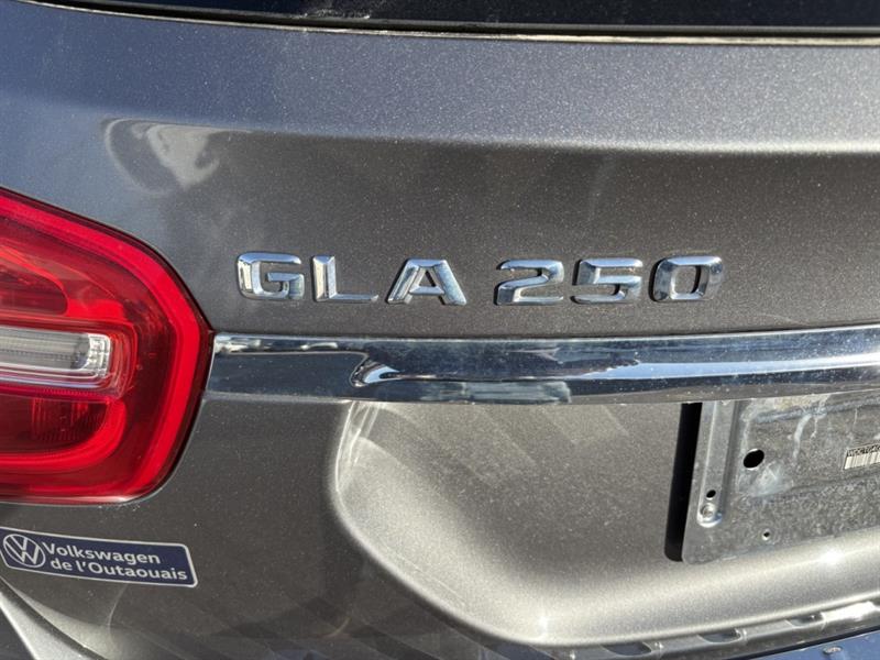 mercedes-benz GLA 2016 - 20