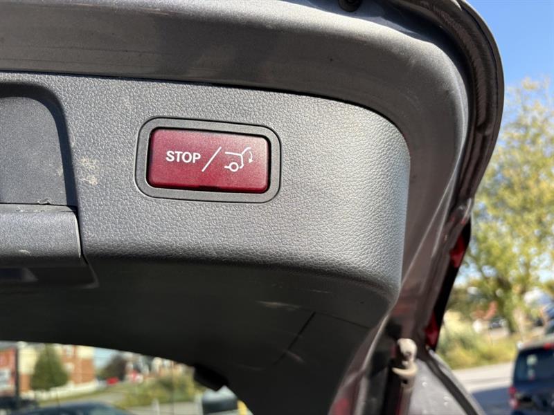 mercedes-benz GLA 2016 - 23