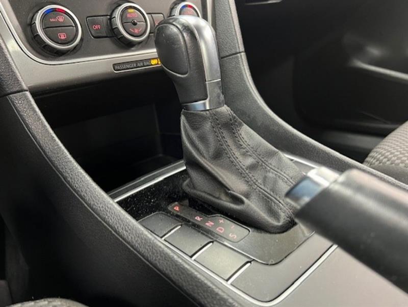 volkswagen Passat 2014 - 19