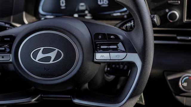 hyundai Elantra 2024 - 17