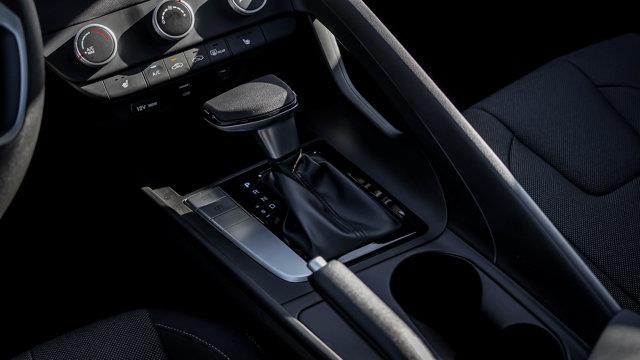 hyundai Elantra 2024 - 19