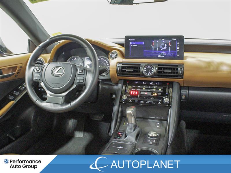 lexus IS 300 2023 - 41