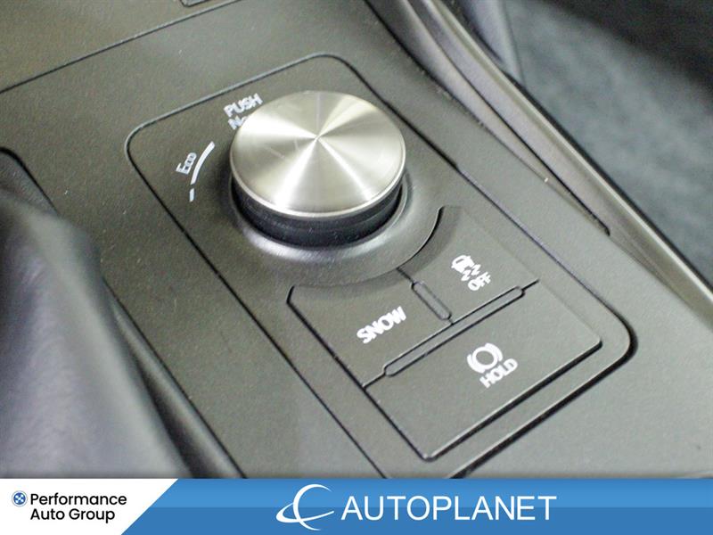 lexus IS 300 2023 - 45