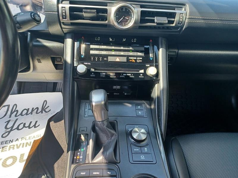 lexus IS 300 2022 - 23