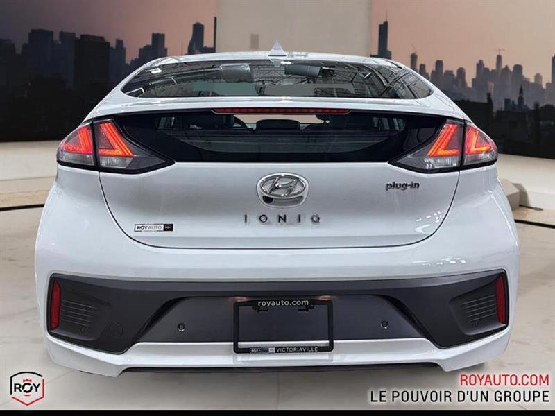 hyundai IONIQ Hybrid 2021 - 4