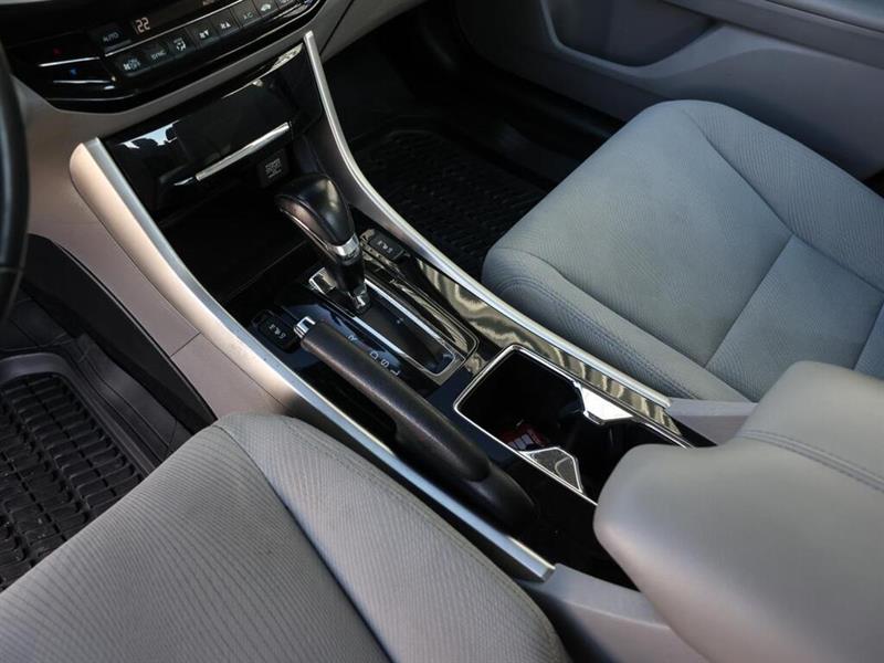 honda Accord Sedan 2017 - 25