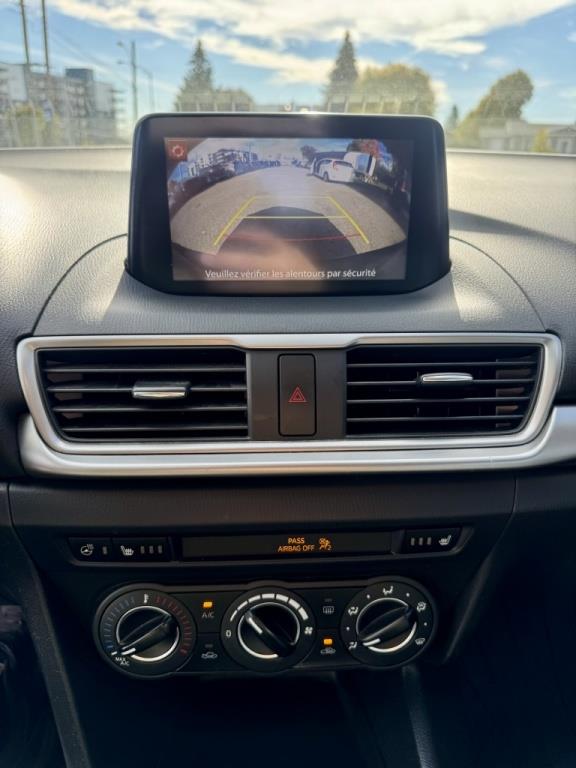 mazda Mazda3 Sport 2018 - 11