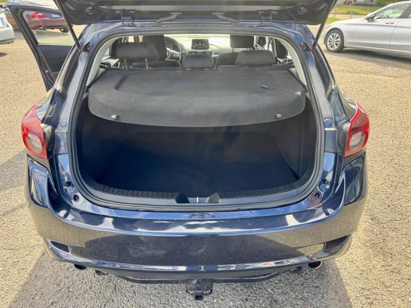 mazda Mazda3 Sport 2018 - 15