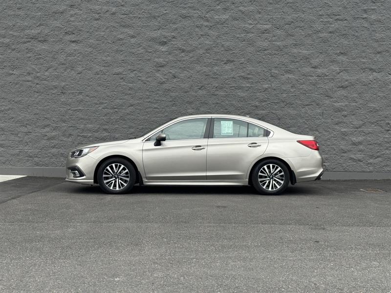 subaru Legacy 2018 - 3