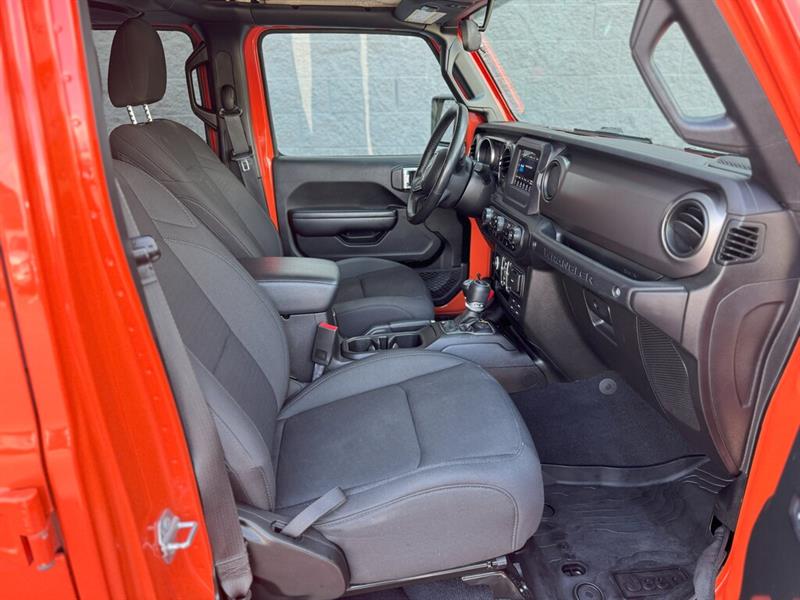 jeep Wrangler Unlimited 2020 - 23