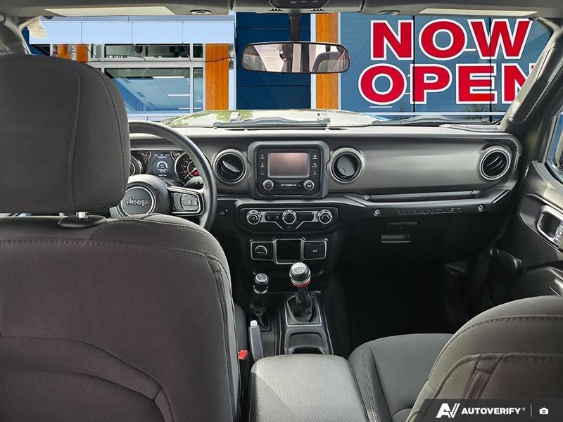 jeep Wrangler 2022 - 24