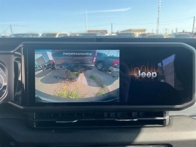 jeep Wrangler 2024 - 13