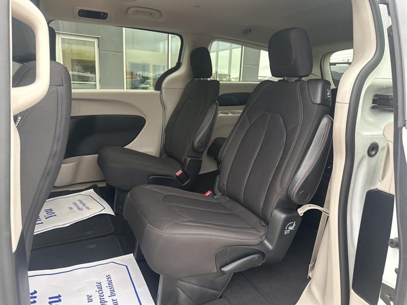 chrysler Pacifica 2017 - 18
