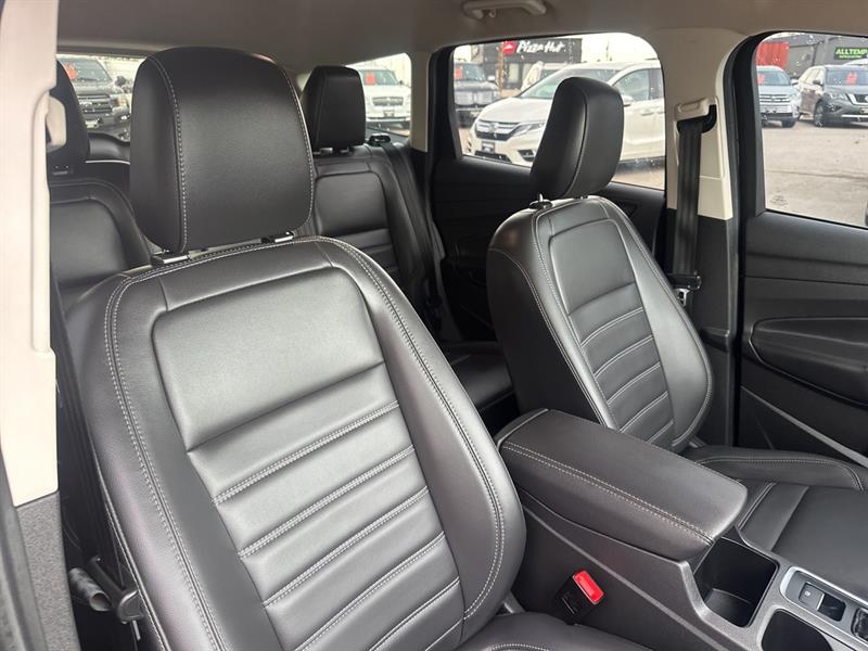 ford Escape 2019 - 24