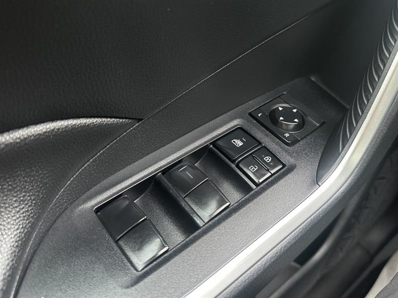 toyota RAV4 2019 - 30