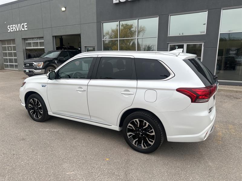 mitsubishi Outlander PHEV 2018 - 16