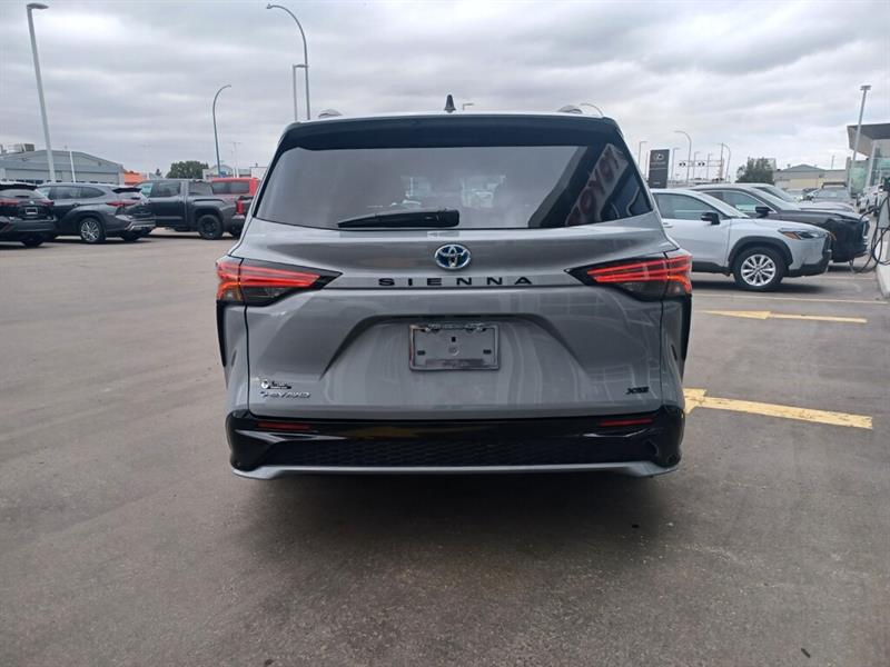 toyota Sienna 2025 - 8
