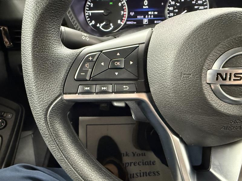 nissan Sentra 2023 - 12