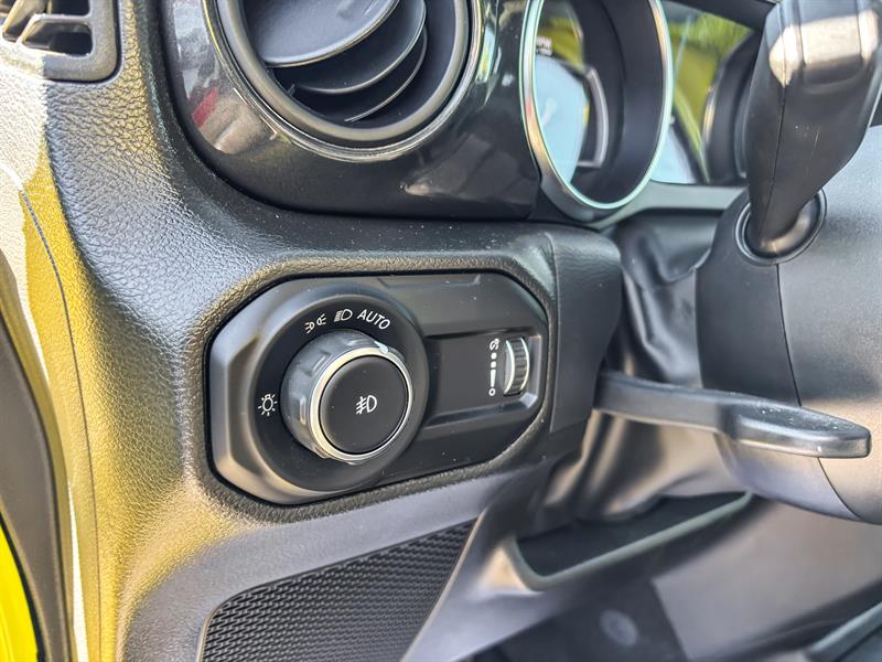 jeep Wrangler 2023 - 11