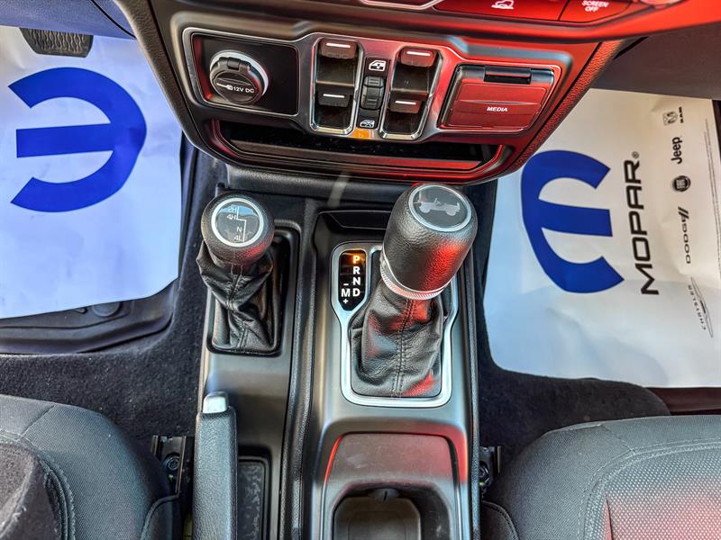 jeep Wrangler 2023 - 16