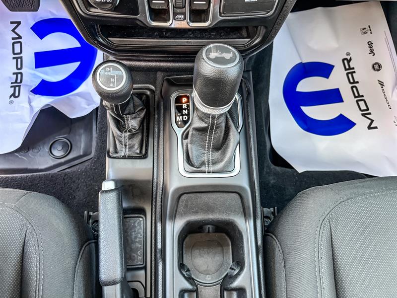 jeep Wrangler 2023 - 16