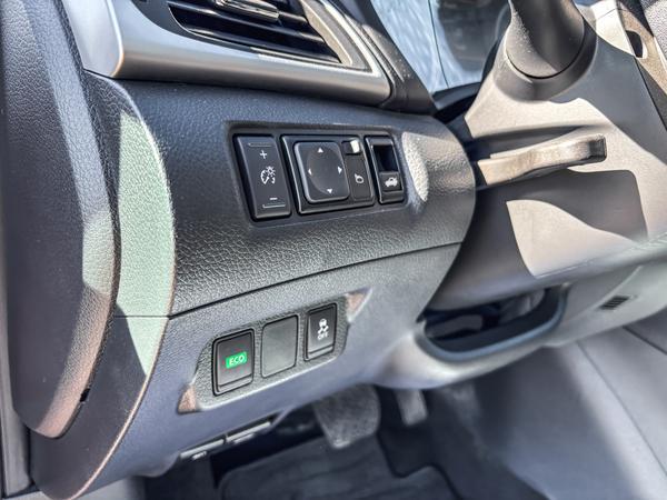 nissan Sentra 2019 - 11