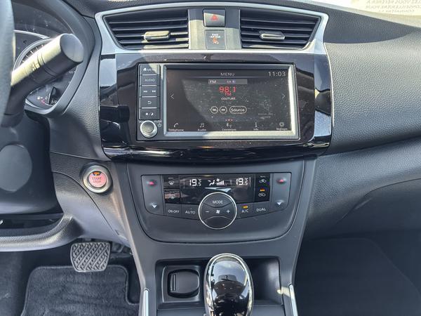 nissan Sentra 2019 - 15