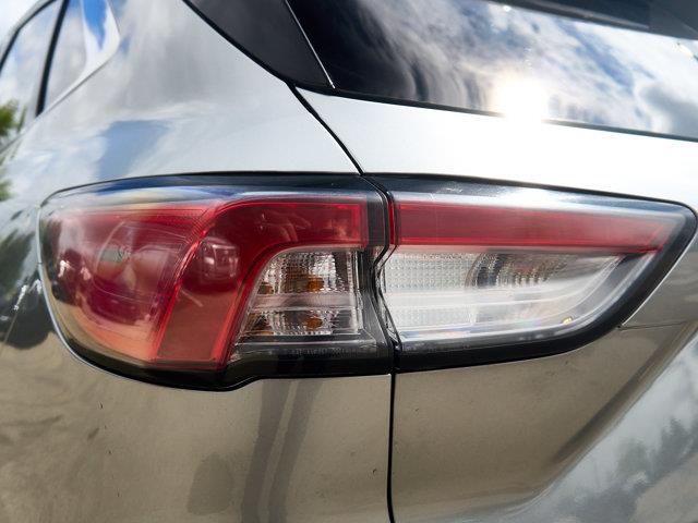 ford Escape 2022 - 11