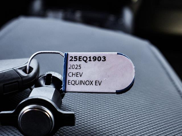 chevrolet Equinox EV 2025 - 30
