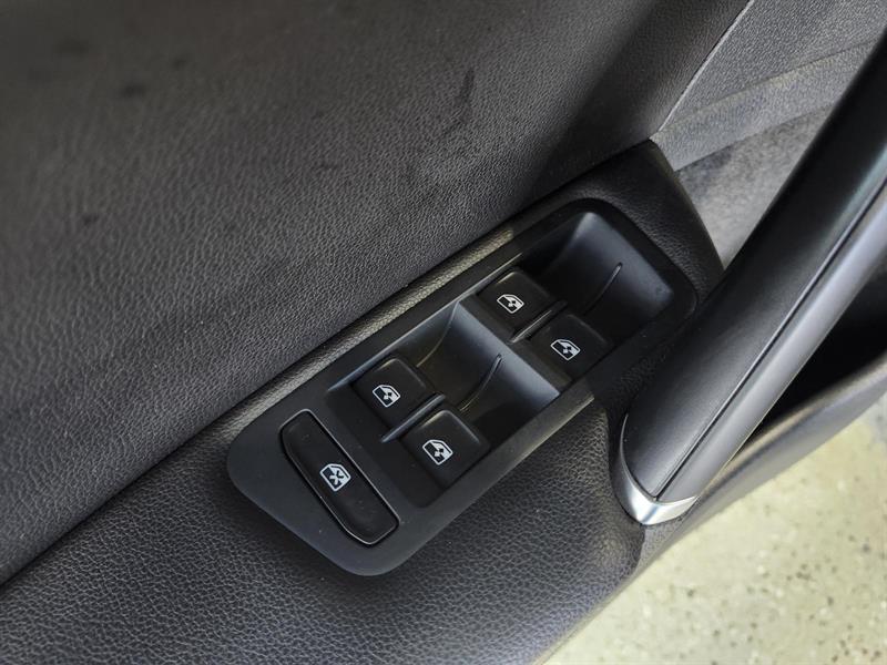 volkswagen Golf 2017 - 15