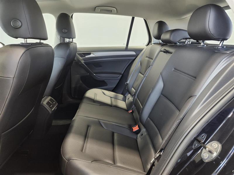 volkswagen Golf 2017 - 24