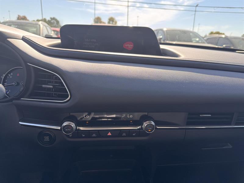 mazda CX-30 2023 - 17