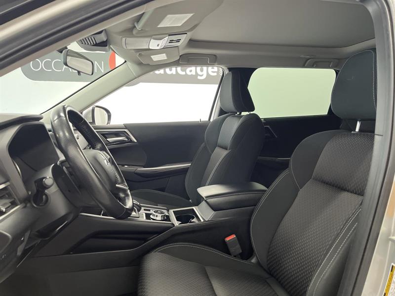 mitsubishi Outlander 2022 - 8