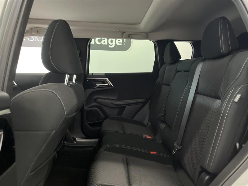 mitsubishi Outlander 2022 - 9