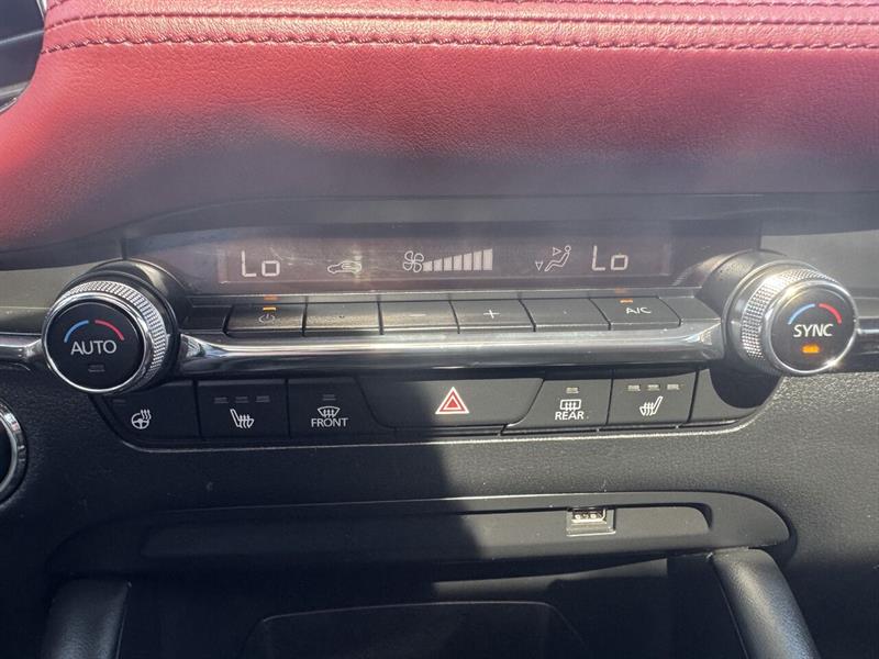 mazda 3 Sport 2021 - 26