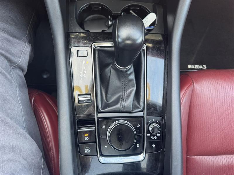 mazda 3 Sport 2021 - 27