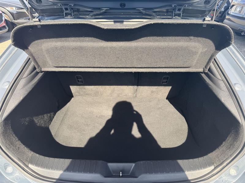 mazda 3 Sport 2021 - 33