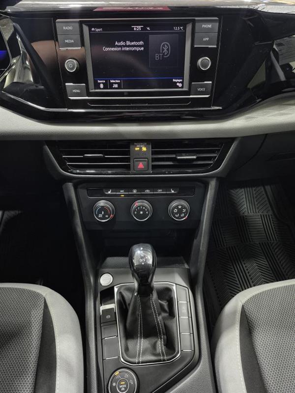 volkswagen Taos 2022 - 15