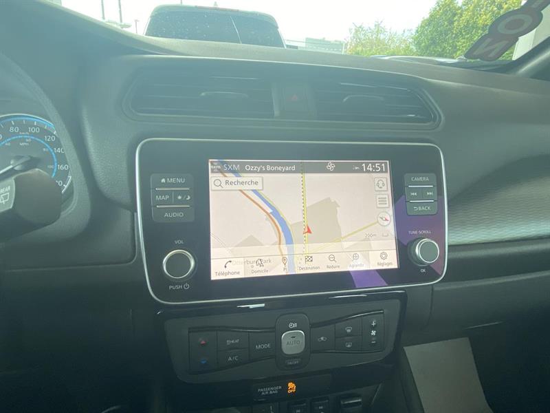 nissan LEAF 2023 - 17