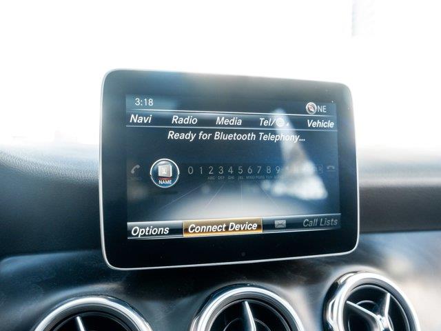 mercedes-benz GLA 2020 - 26